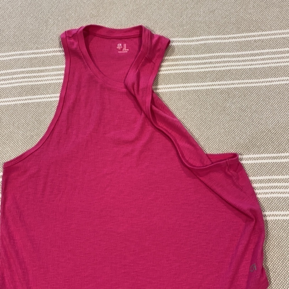 Gapfit Ribbed Racerback Tank EUC - Picture 7 of 7
